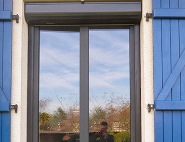 Pose fenêtres PVC Oknoplast bicolorées