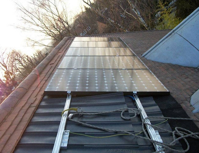 Installation de 10 panneaux solaires Photovoltaique Sunpower 300 Wc