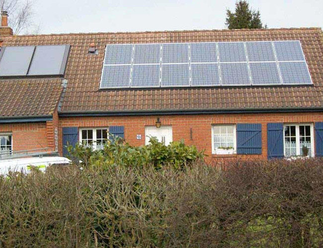 Installation de 14 panneaux solaires photovoltaïques à Villereau